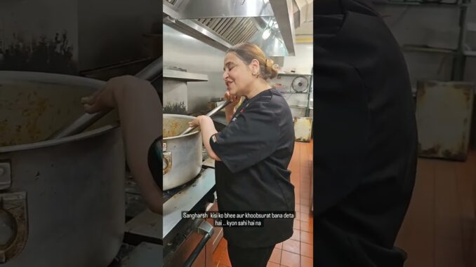 #shortsfeed #funny #ai #viral #food #gadwalidance #latestnews #dumplinglover #news #fruitcarving